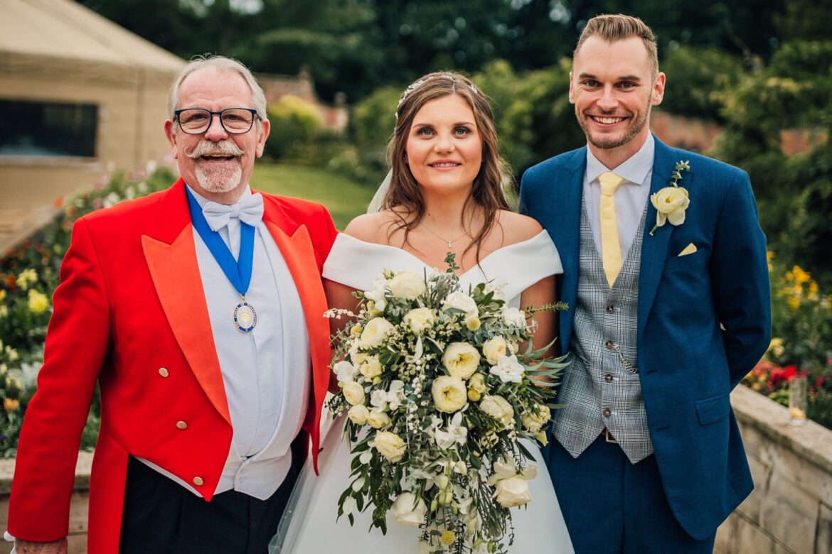 Thorpe Gardens, Warwickshire – Wedding – Laura & Troy